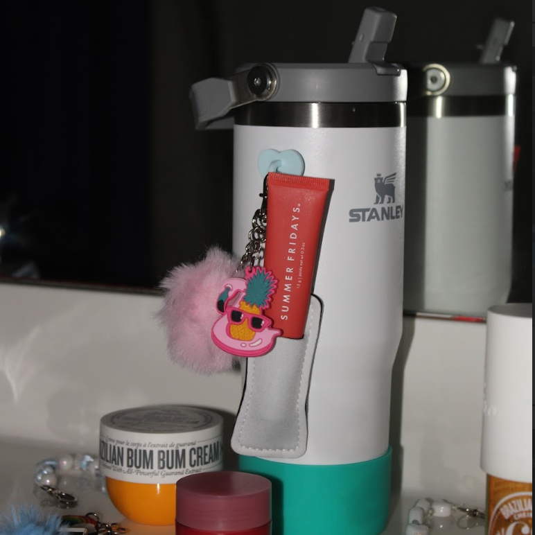 White Lip Gloss Holder