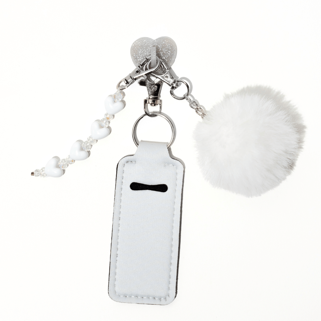 Dreamy charm set with heart bead and pom-pom