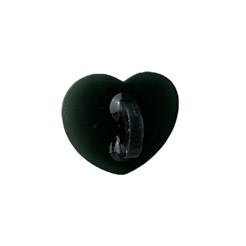 https://charcharms.com/cdn/shop/products/CharCharmsBlackHeartHook1Pack.png?v=1661199004&width=1024
