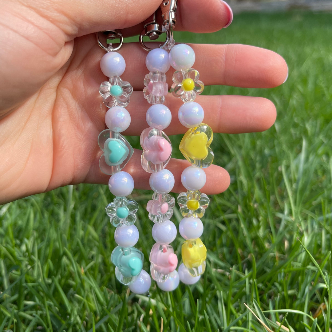 Custom beach water bottle charm. These water bottle charms have been e